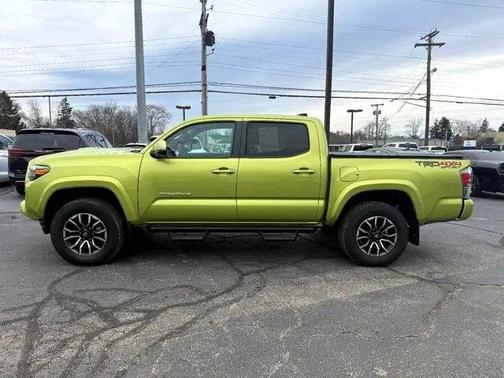 2023 Toyota Tacoma SR