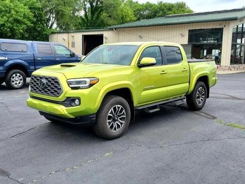 2023 Toyota Tacoma SR