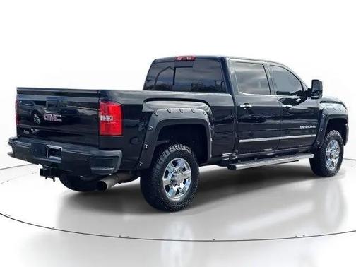 2015 GMC Sierra 3500 Denali
