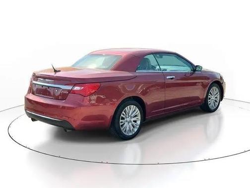 Deep Cherry Red Crystal Pearlcoat 2013 Chrysler 200 Limited