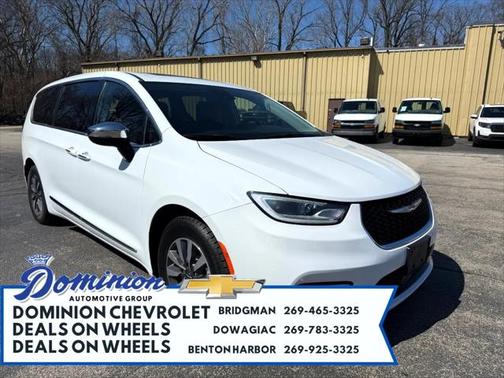 2023 Chrysler Pacifica Hybrid Limited