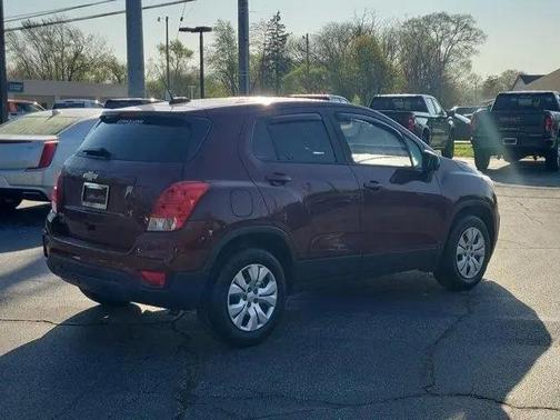 Crimson Metallic 2017 Chevrolet Trax LS