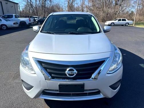 2019 Nissan Versa 1.6 SV