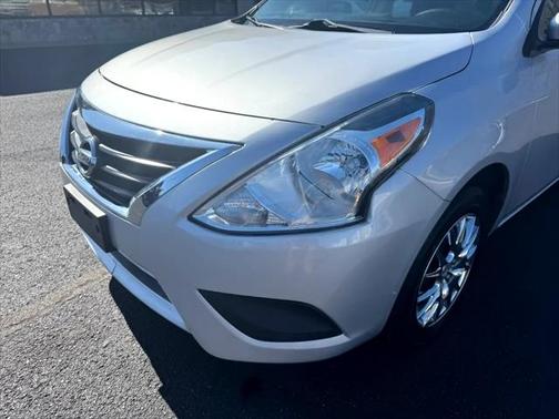 2019 Nissan Versa 1.6 SV