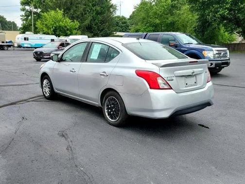 2019 Nissan Versa 1.6 SV