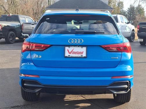2020 Audi Q3 45 S line Premium