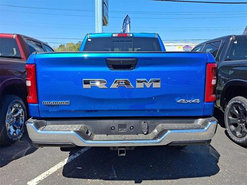 2025 RAM 1500 Big Horn/Lone Star