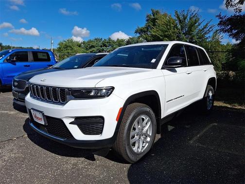 2025 Jeep Grand Cherokee Laredo X