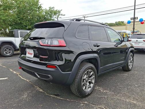 2022 Jeep Cherokee Trailhawk