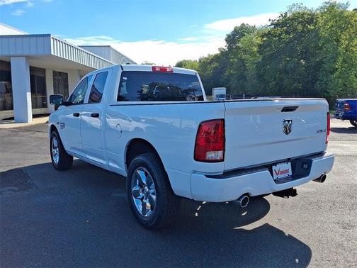 2019 RAM 1500 Classic Express