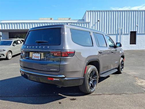 2022 Jeep Wagoneer Series III