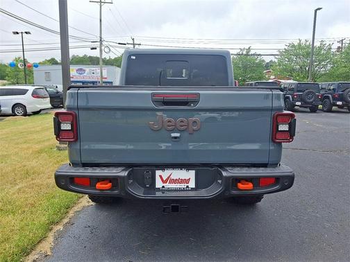 2025 Jeep Gladiator Mojave