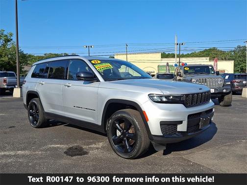 2023 Jeep Grand Cherokee L Laredo