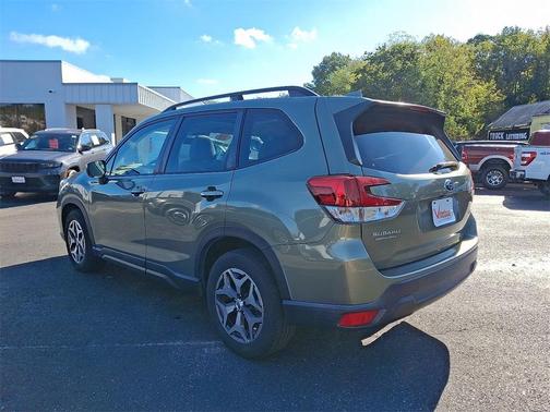 2020 Subaru Forester Premium