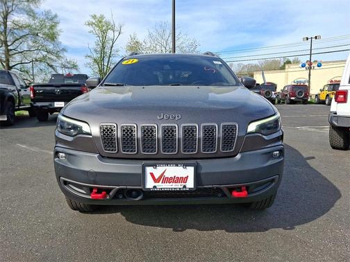 2021 Jeep Cherokee Trailhawk