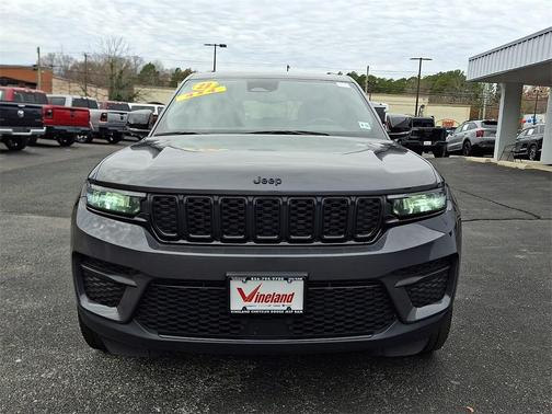 2023 Jeep Grand Cherokee Altitude