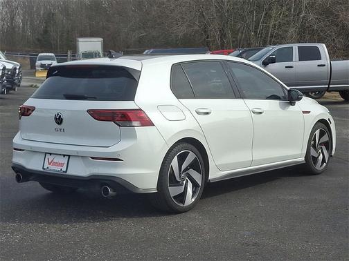 2022 Volkswagen Golf GTI 2.0T SE