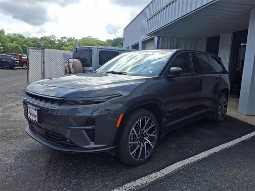 2025 Jeep Wagoneer S Limited
