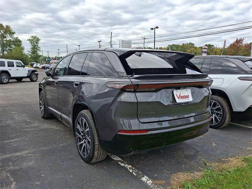 2025 Jeep Wagoneer S Limited