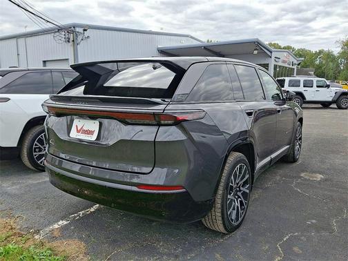 2025 Jeep Wagoneer S Limited