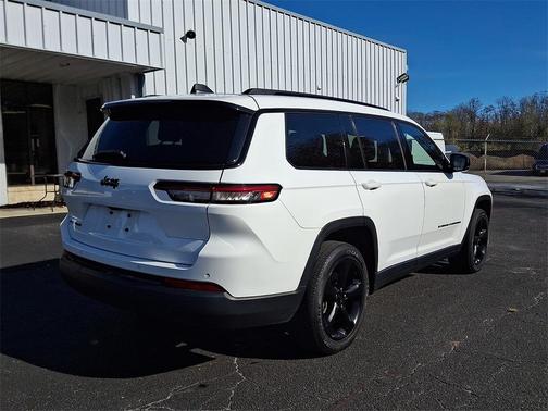 2021 Jeep Grand Cherokee L Laredo