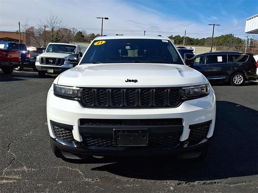 2021 Jeep Grand Cherokee L Laredo