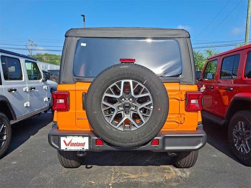 2025 Jeep Wrangler Sahara