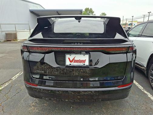 2025 Jeep Wagoneer S Launch Edition