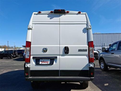 2025 RAM ProMaster 1500 Base