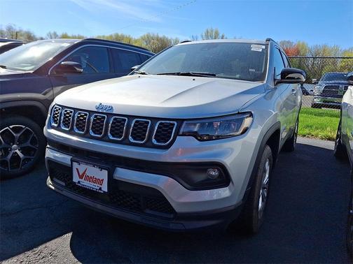 2025 Jeep Compass Latitude