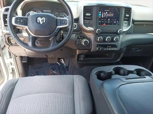 2024 RAM 2500 Big Horn Crew Cab 4x4 64' Box