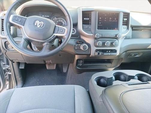 2024 RAM 2500 Big Horn Crew Cab 4x4 64' Box