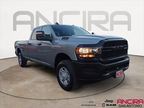 2024 RAM 2500 Tradesman Crew Cab 4x4 8 Box