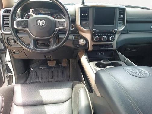 2021 RAM 1500 Laramie Crew Cab 4x2 57' Box