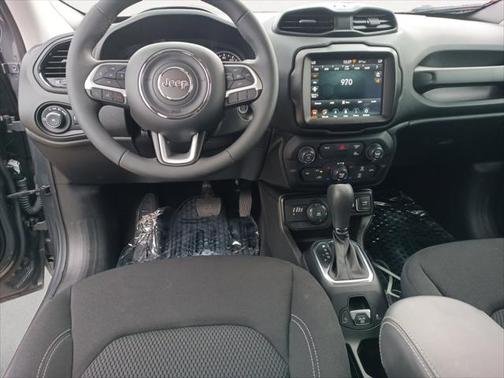 2023 Jeep Renegade Altitude 4x4