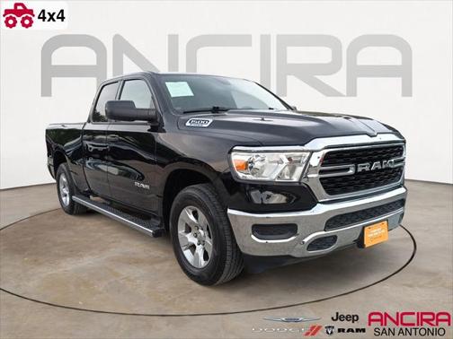 2023 RAM 1500 Big Horn Quad Cab 4x4 64' Box