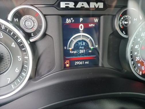 2023 RAM 1500 Big Horn Quad Cab 4x4 64' Box