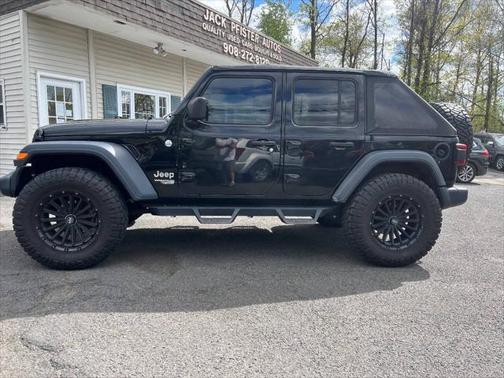 2018 Jeep Wrangler Unlimited Sport