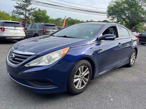 2014 Hyundai SONATA GLS