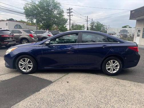 2014 Hyundai SONATA GLS