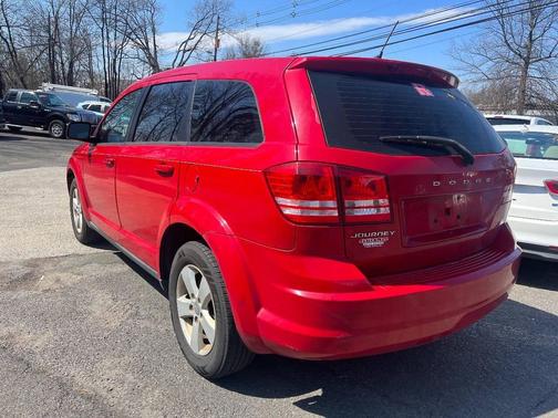 Bright Red Clearcoat 2013 Dodge Journey American Value Pkg