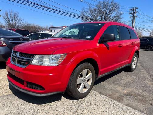 Bright Red Clearcoat 2013 Dodge Journey American Value Pkg