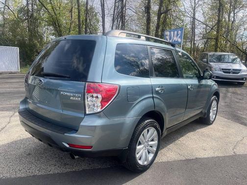 Sage Green Metallic 2013 Subaru Forester 2.5X Premium