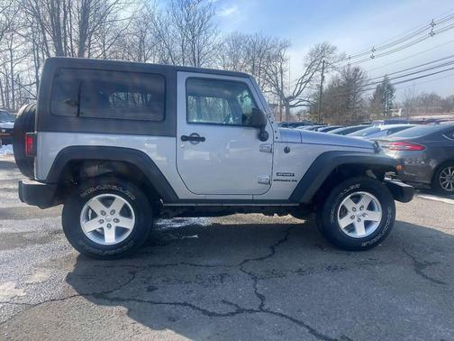 2013 Jeep Wrangler Sport