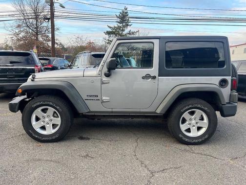 2013 Jeep Wrangler Sport