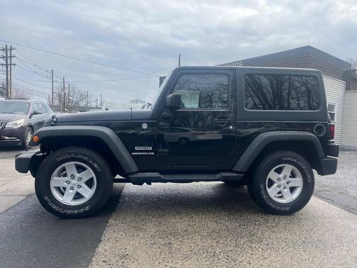 2015 Jeep Wrangler Sport