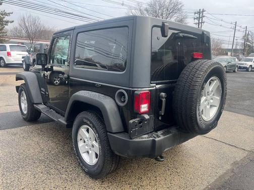 2015 Jeep Wrangler Sport