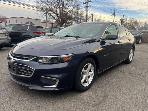 2017 Chevrolet Malibu 1LS