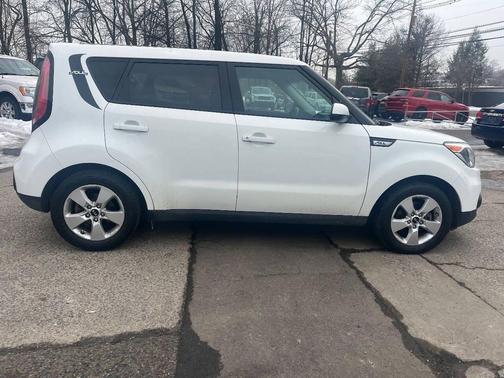 2018 Kia Soul Base
