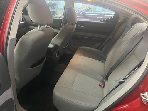 2008 Dodge Charger SE